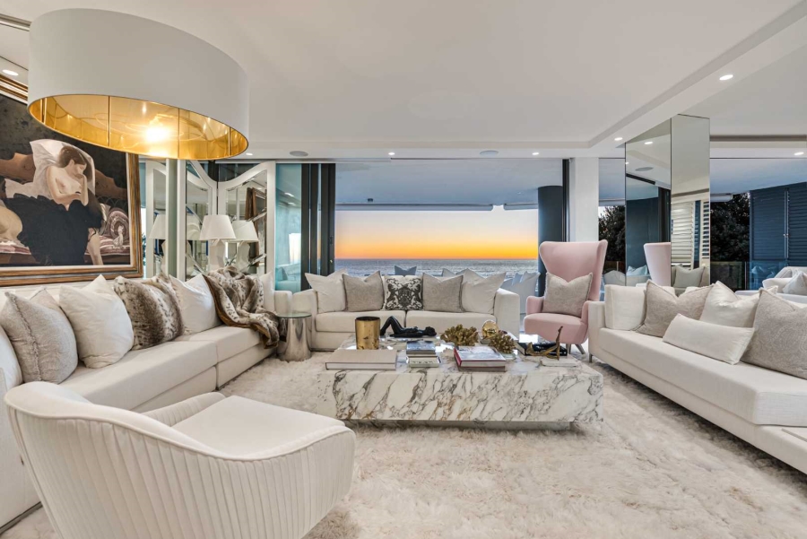 4 Bedroom Property for Sale in Clifton Western Cape